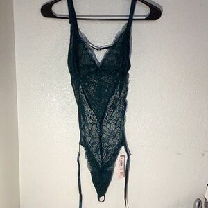 Victorias Secret Emerald Green‎ Floral Lace Teddy Garter Bodysuit XL NWT